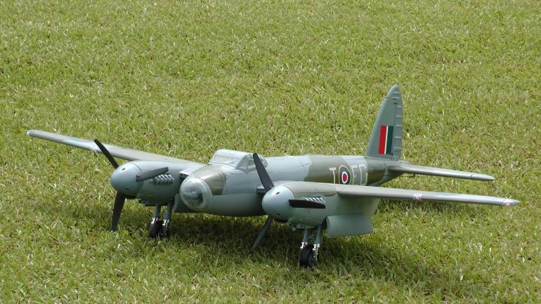 FREEWING de Havilland DH.98 Mosquito- PNP RC airplane